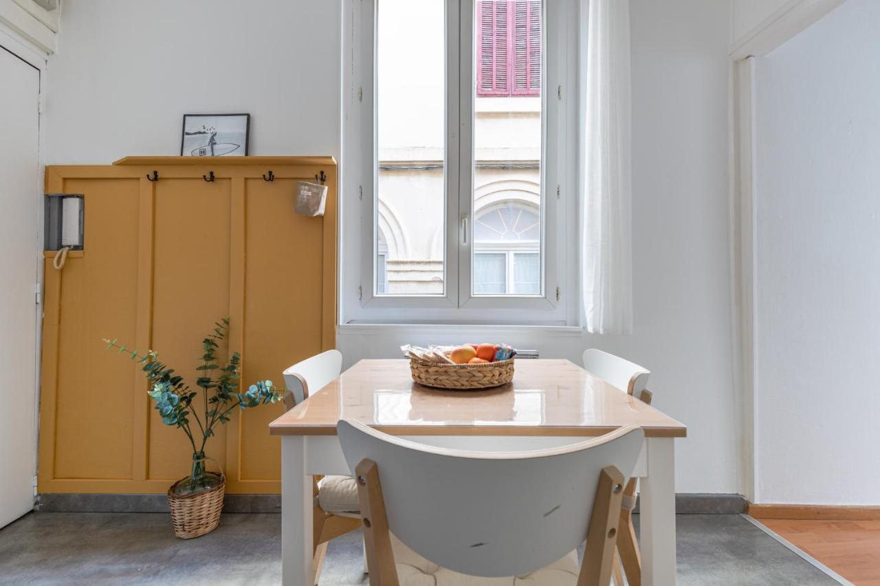 1er Etage Pieton Place De La Pierre * Valence (Drome)