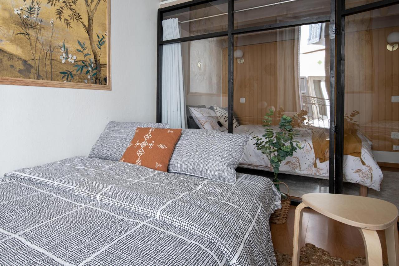 1er Etage Pieton Place De La Pierre *